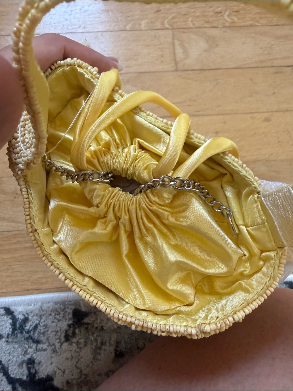 Toucan Yellow Beaded Bag Viral TikTok Trend - Rare Find!! NWT - Picture 3 of 6